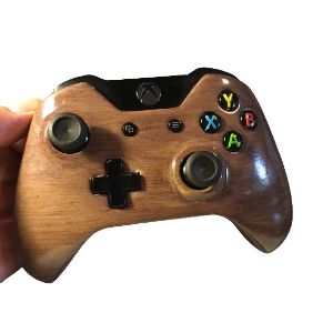 Hatchbox-wood-XBOX-controller-removebg-preview